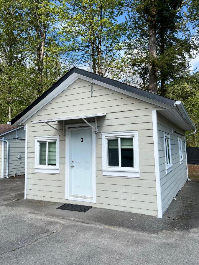 Lake Errock Motel Harrison Mills Kültér fotó